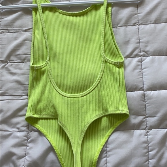 Size xs, from Aritizia - Picture 2 of 2